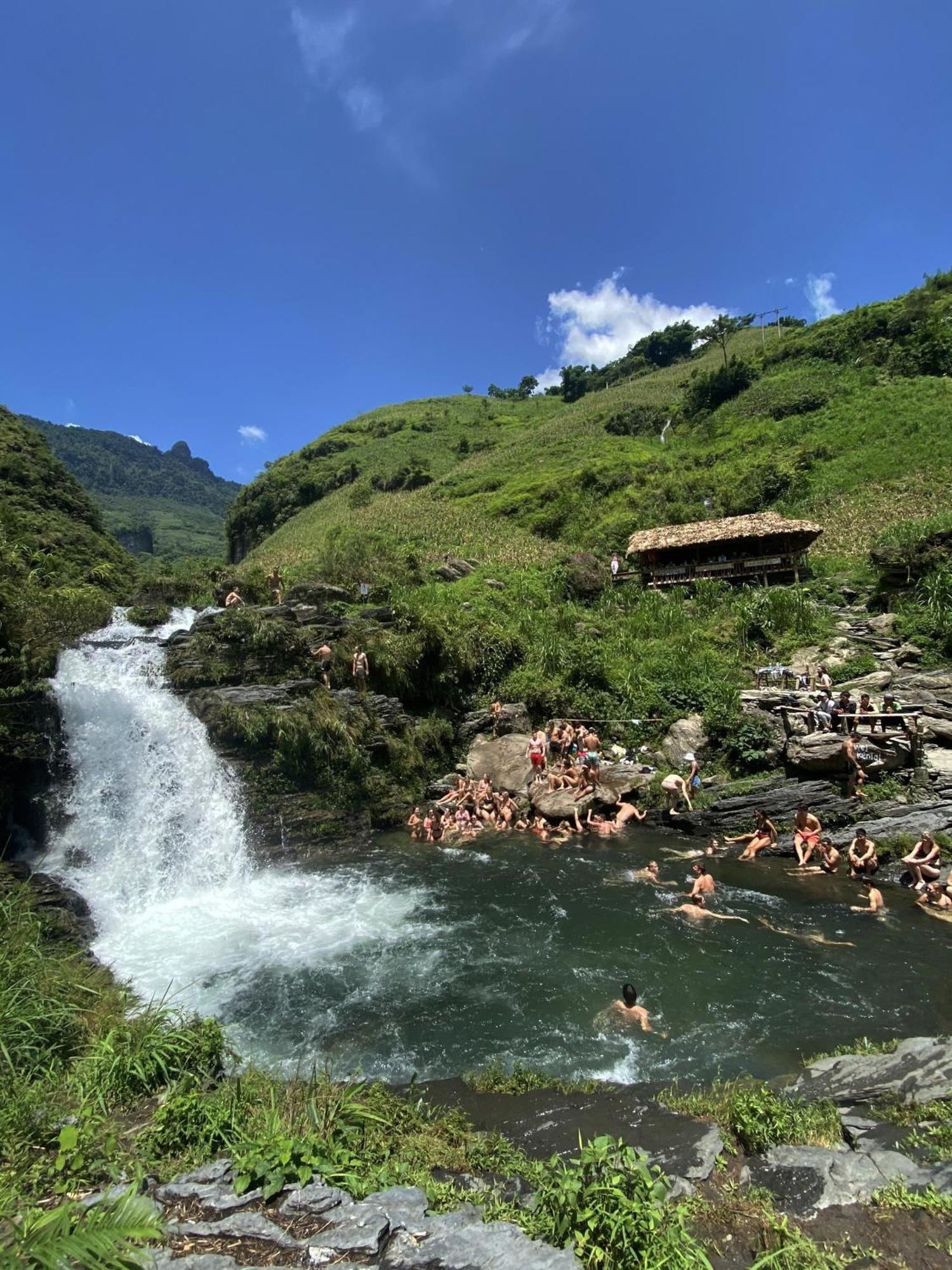 Du Gia View Homestay Lang Cac Экстерьер фото